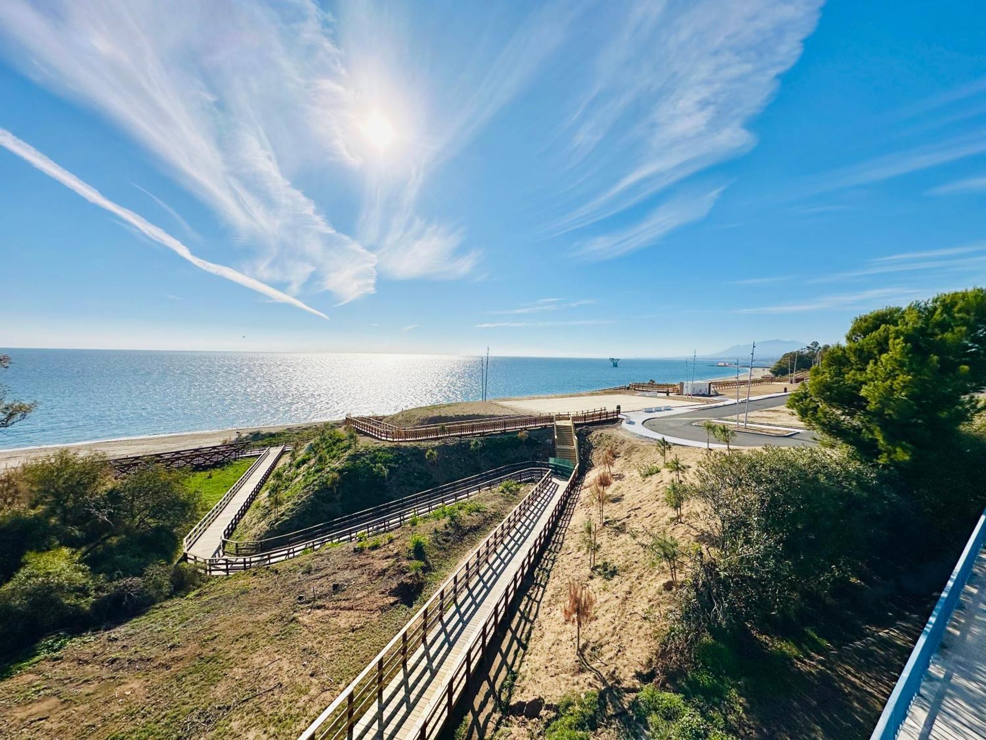Frente A La Playa Apartamento Boutique En Марбелья Екстер'єр фото