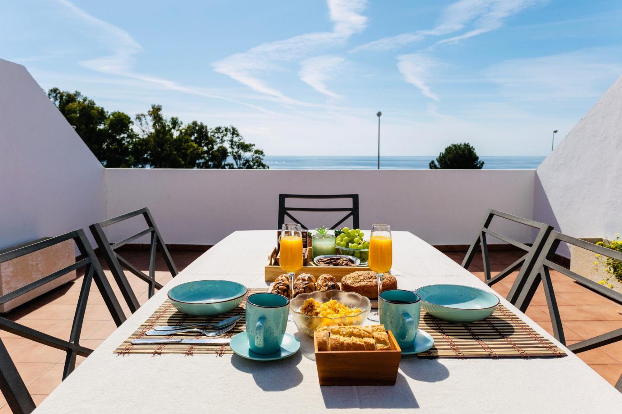 Frente A La Playa Apartamento Boutique En Марбелья Екстер'єр фото