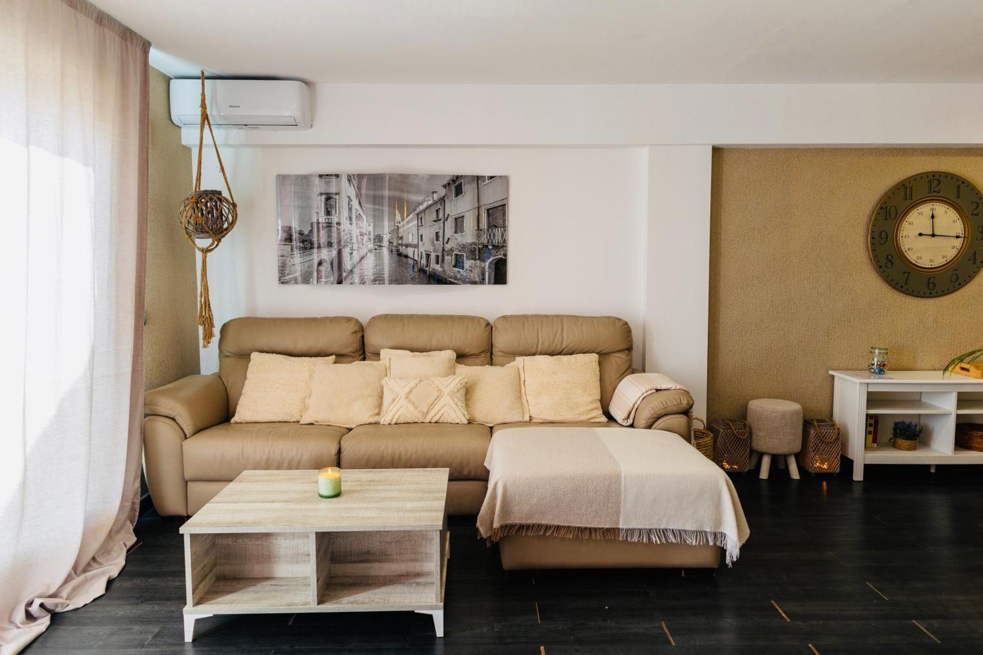 Frente A La Playa Apartamento Boutique En Марбелья Екстер'єр фото