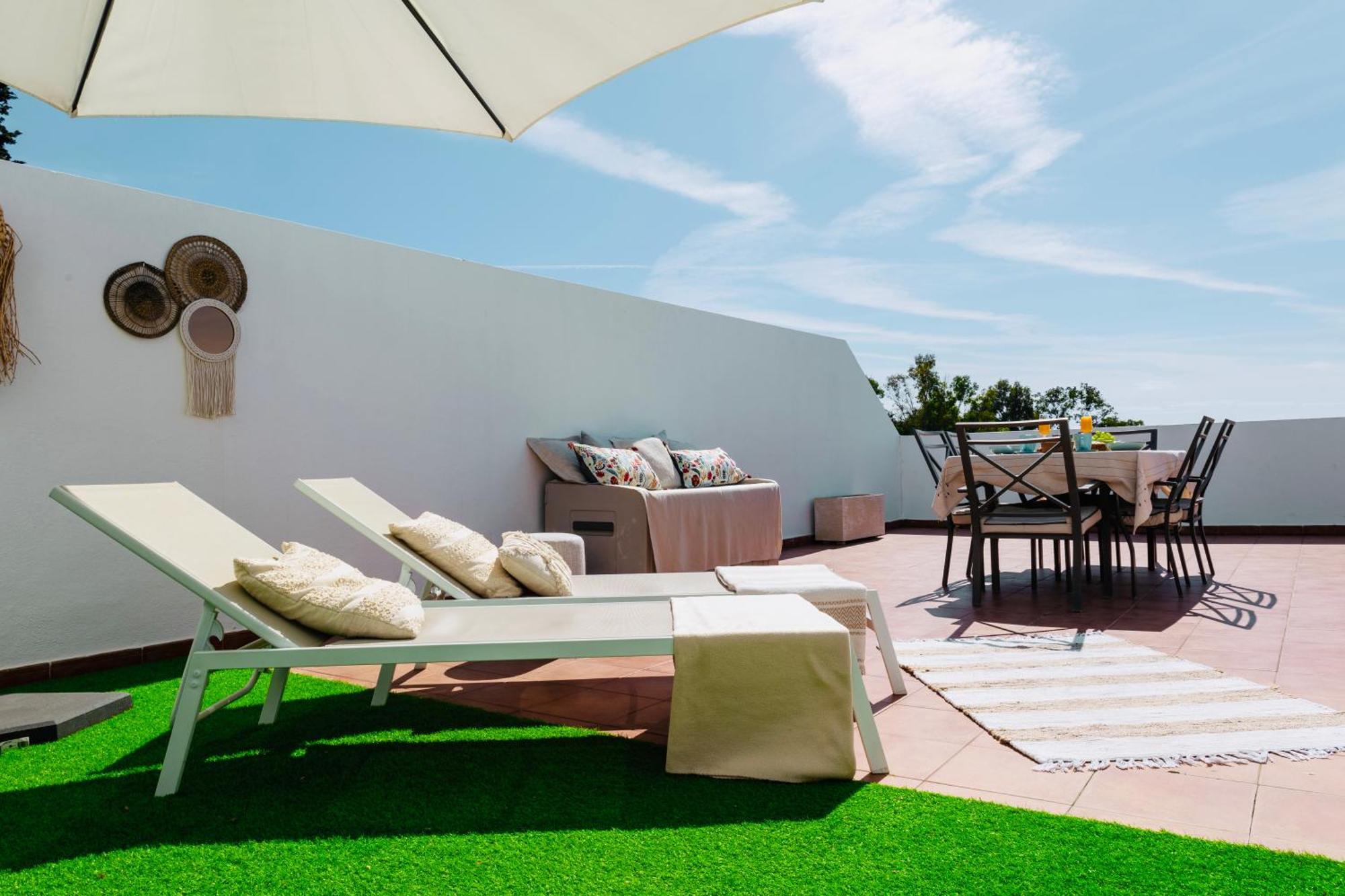 Frente A La Playa Apartamento Boutique En Марбелья Екстер'єр фото